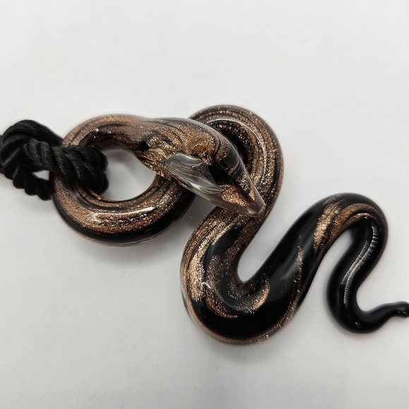 Murano Style Lampwork Glitter Glass Snake Pendant with Cord Necklace - Picture 5 of 7